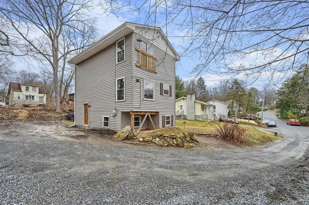11 Spring Street Poughkeepsie NY 12601