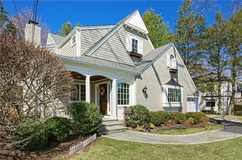 18 Argyle Road Scarsdale NY 10583