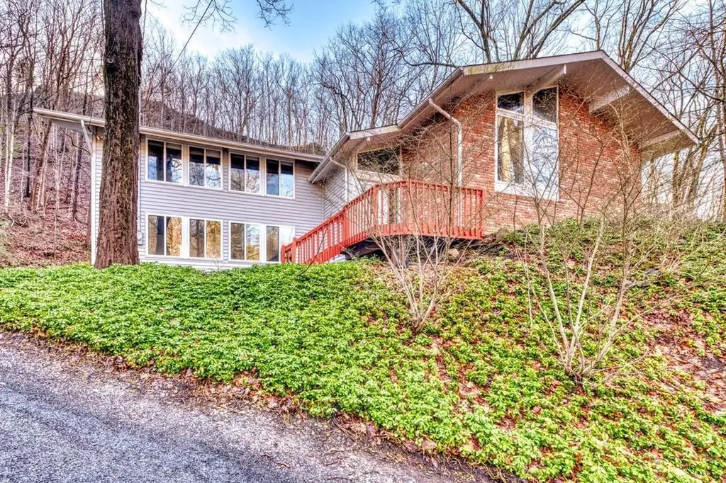 957 Haverstraw Road Suffern NY 10901