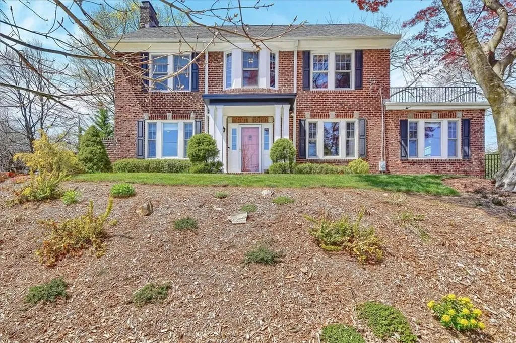 6 Rockridge Road Mount Vernon NY 10552