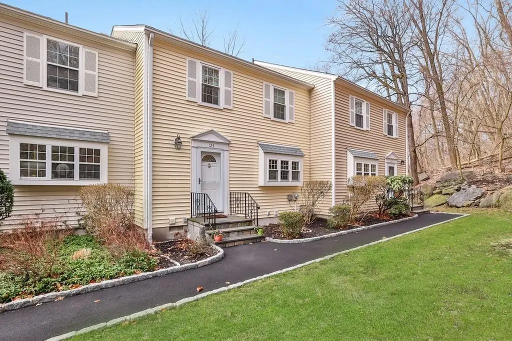 123 Carrollwood Drive Tarrytown NY 10591