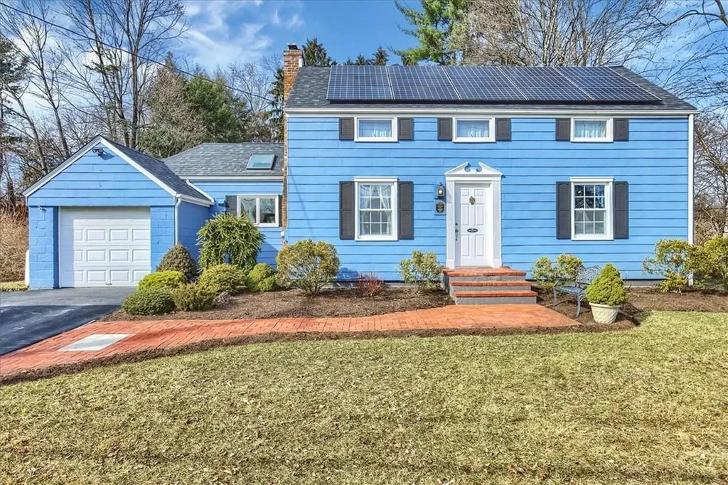 15 Pine Tree Drive Poughkeepsie NY 12603