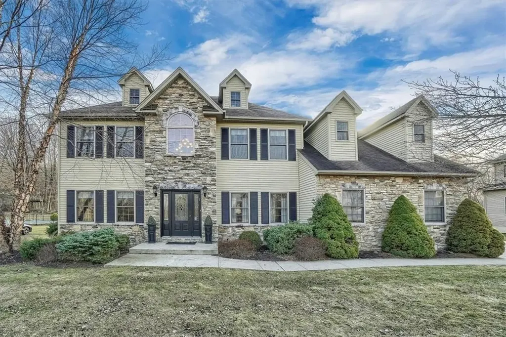 14 Prestwick Drive Monroe NY 10950
