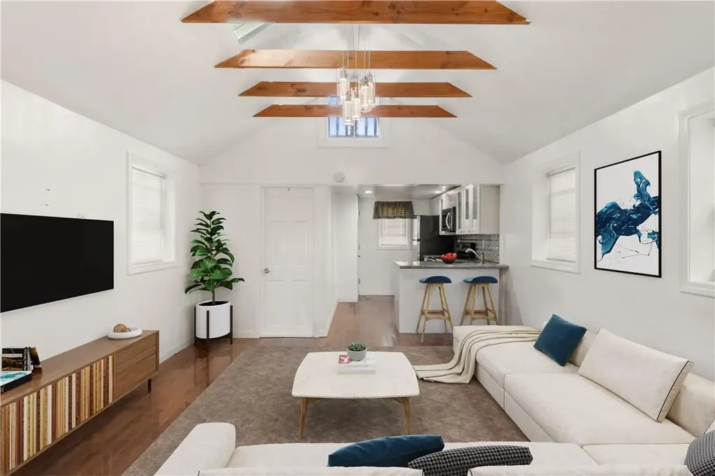 6 Schuyler Terrace Bronx NY 10465