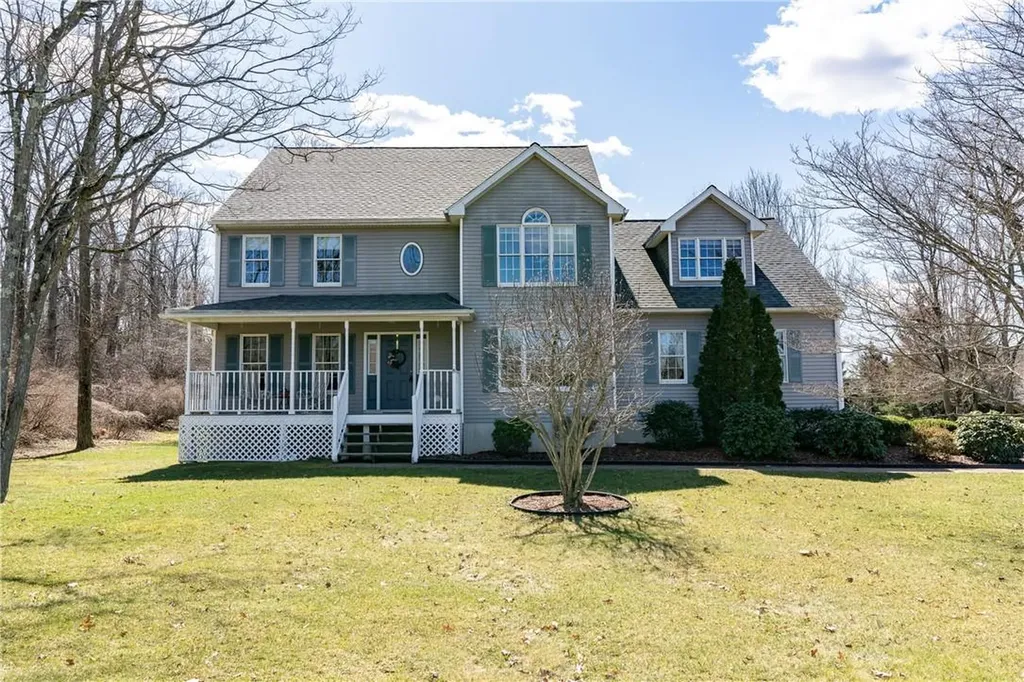4 Hubbard Lane Poughkeepsie NY 12603