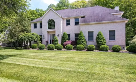 43 Coachlight Drive Poughkeepsie NY 12603