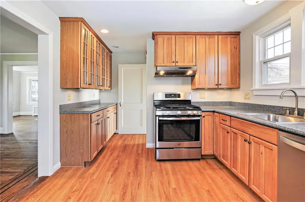 74 Overlook Road White Plains NY 10605