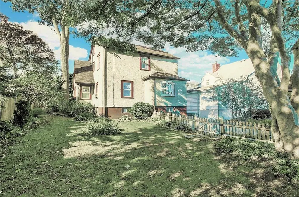 74 Overlook Road White Plains NY 10605