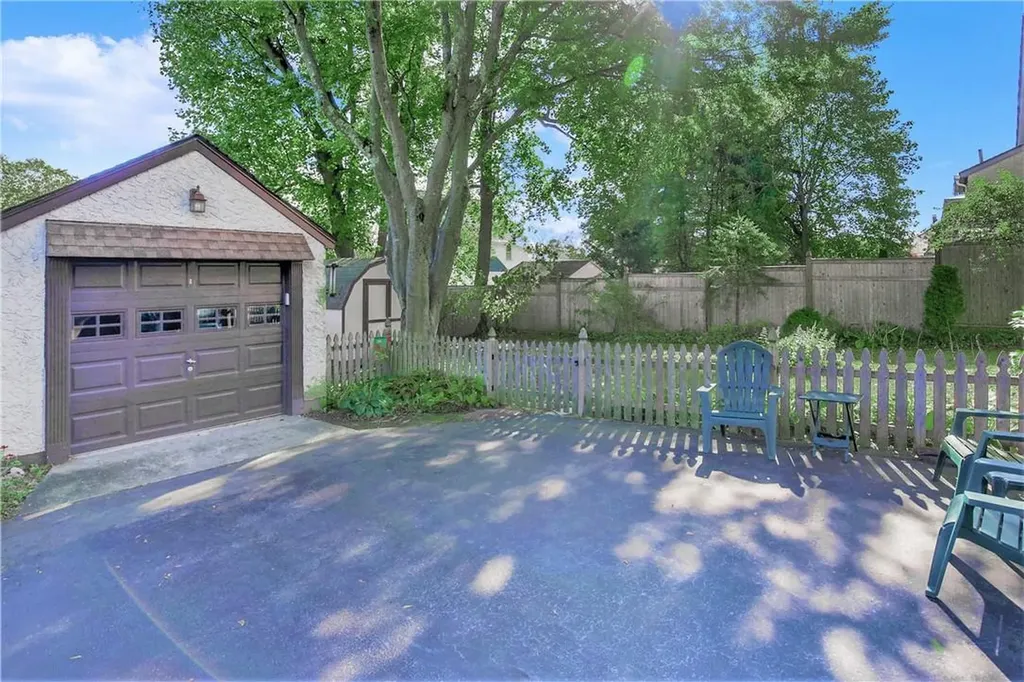 74 Overlook Road White Plains NY 10605