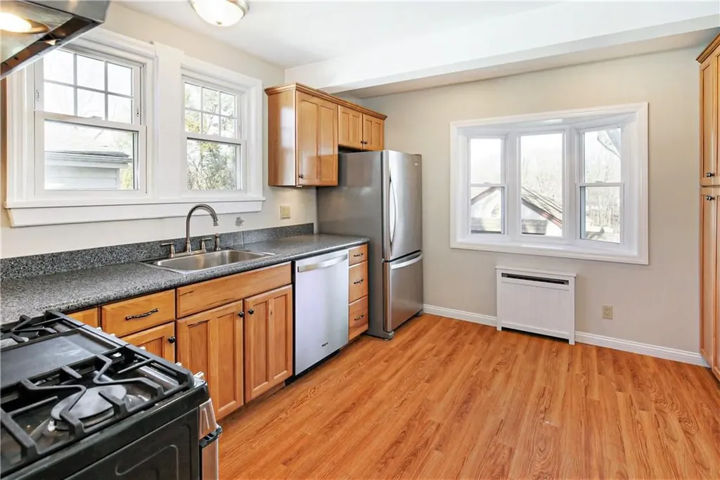 74 Overlook Road White Plains NY 10605