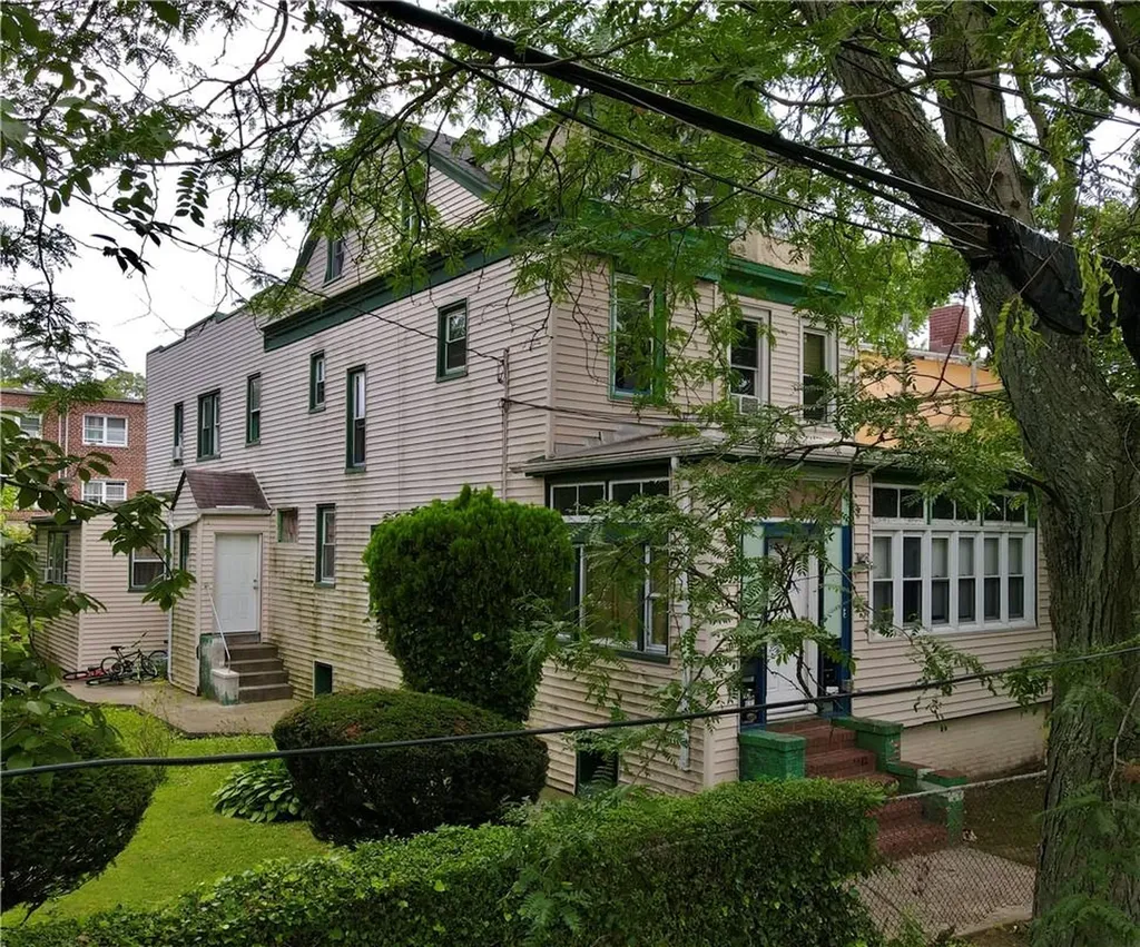 323 S 7th Avenue Mount Vernon NY 10550