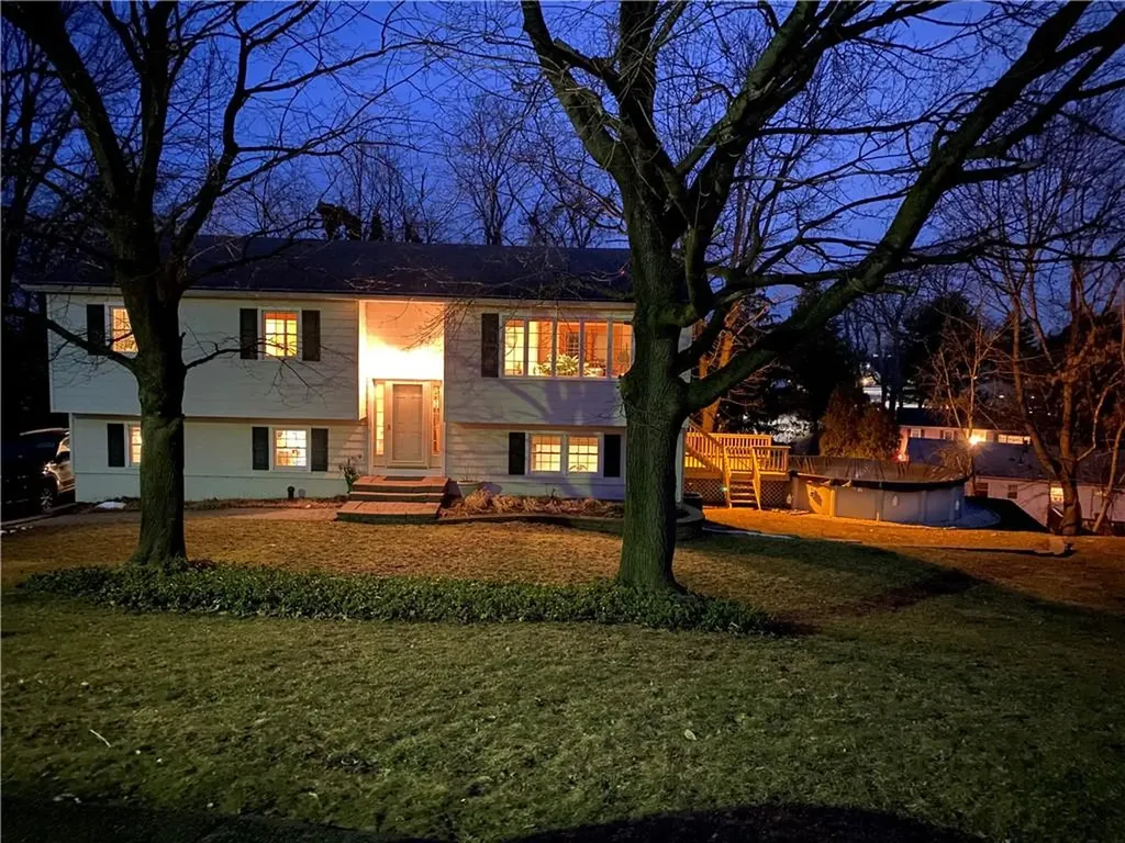 6 Phyllis Circle Garnerville NY 10923