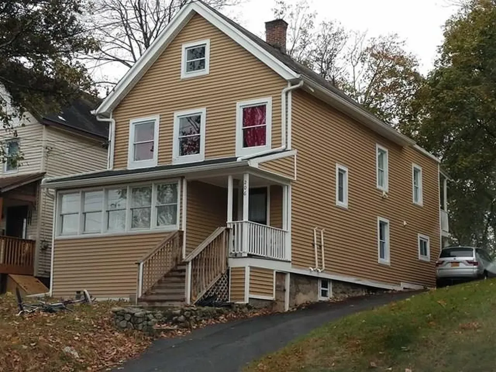 206 South Avenue Poughkeepsie NY 12601