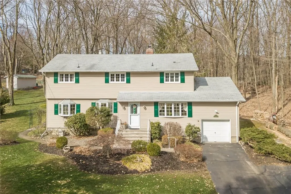 15 Ormian Drive Pomona NY 10970