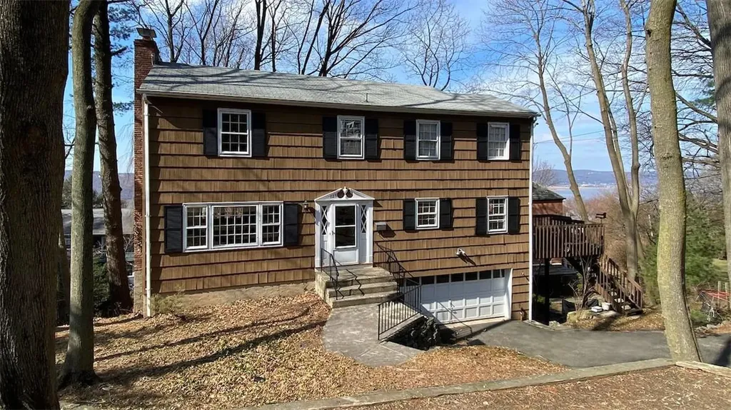 125 Bellair Drive Dobbs Ferry NY 10522