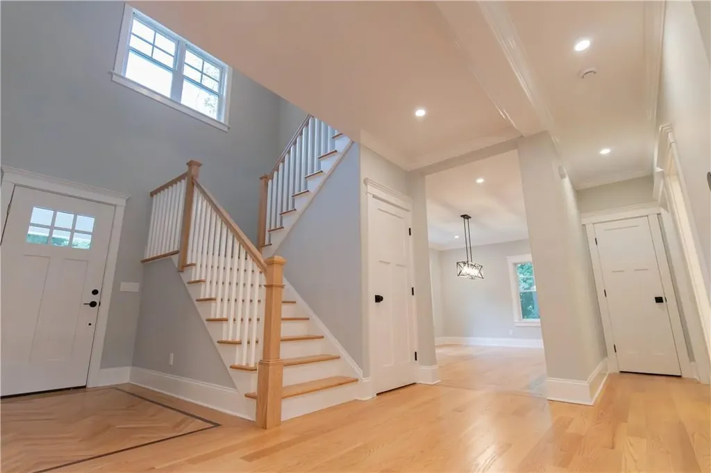 6 Tripp Lane Armonk NY 10504