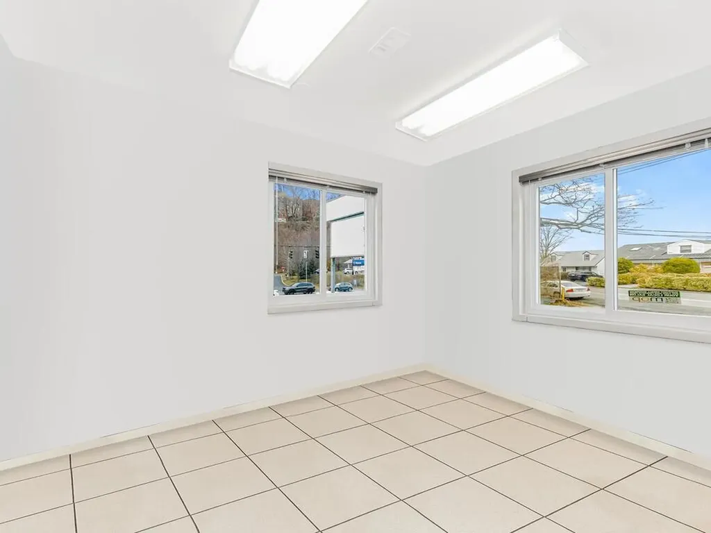2132 Central Park Avenue Yonkers NY 10710