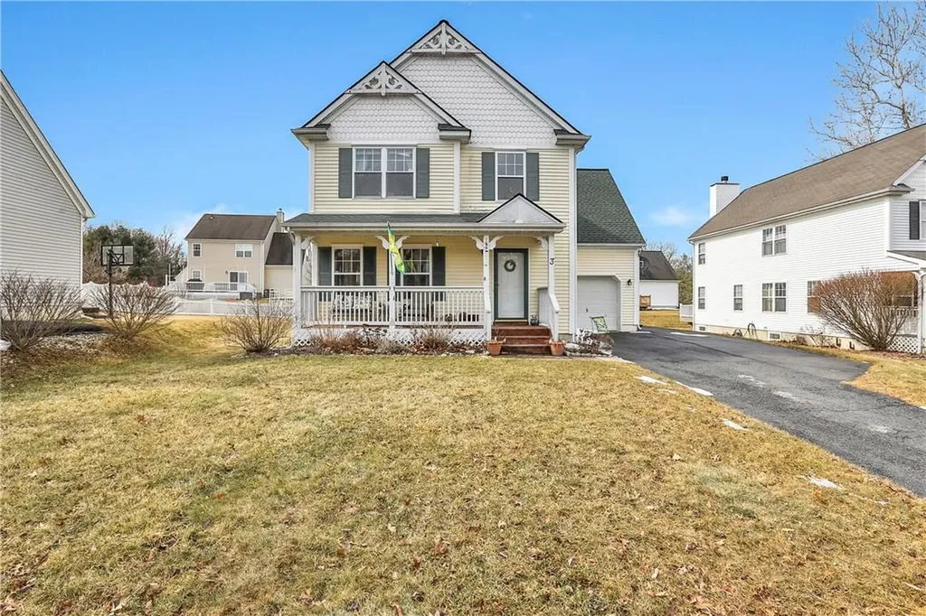 3 Sheldon Glen Poughquag NY 12570