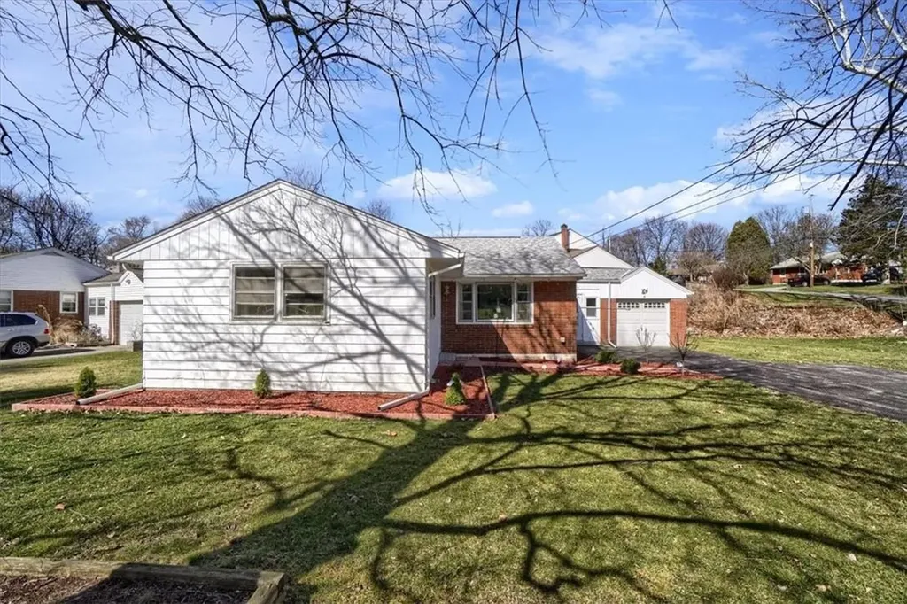 7 Van Duzer Drive Poughkeepsie NY 12603