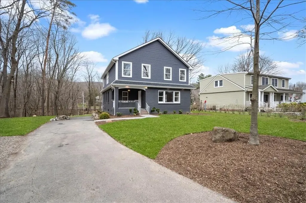 5 Brooklands Suffern NY 10901