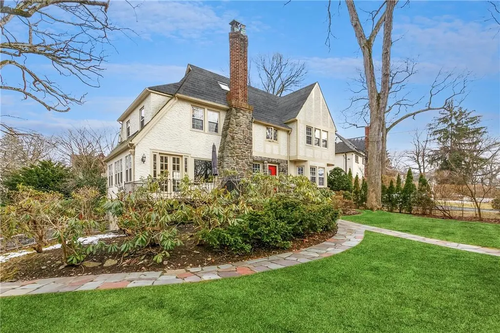 599 Forest Avenue Larchmont NY 10538