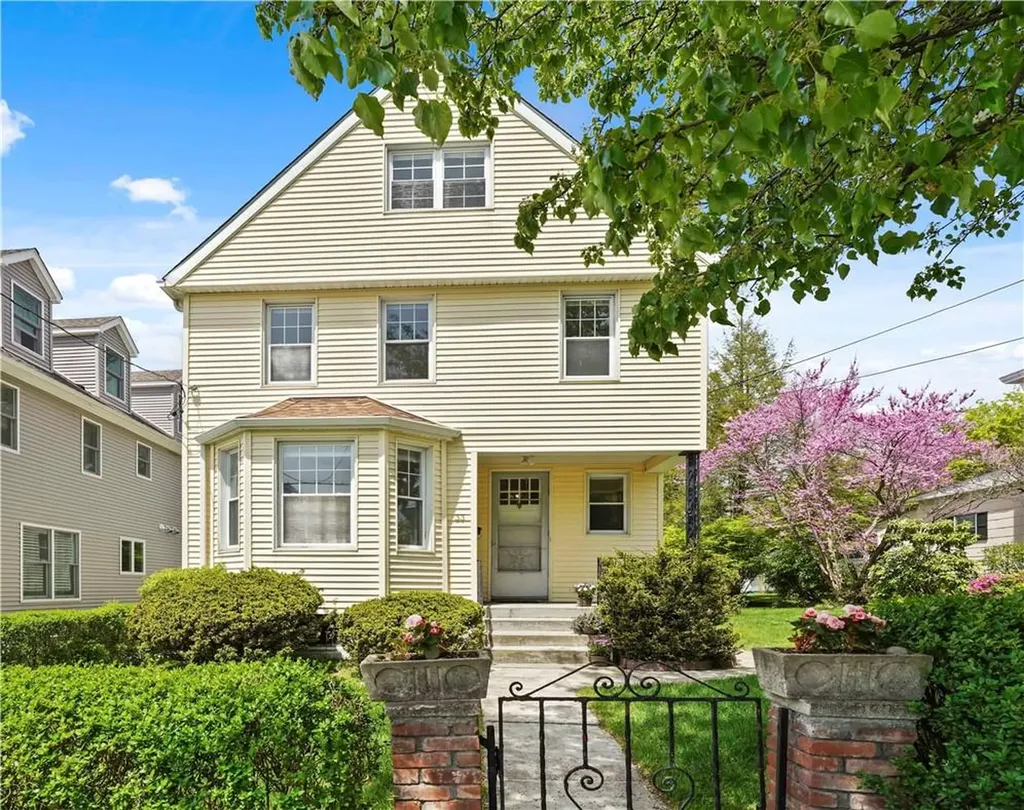 33 Maple Street Dobbs Ferry NY 10522