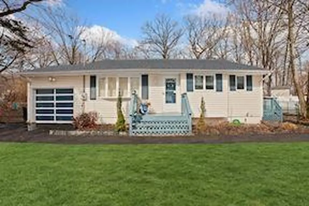 54 Capt Shankey Drive Garnerville NY 10923