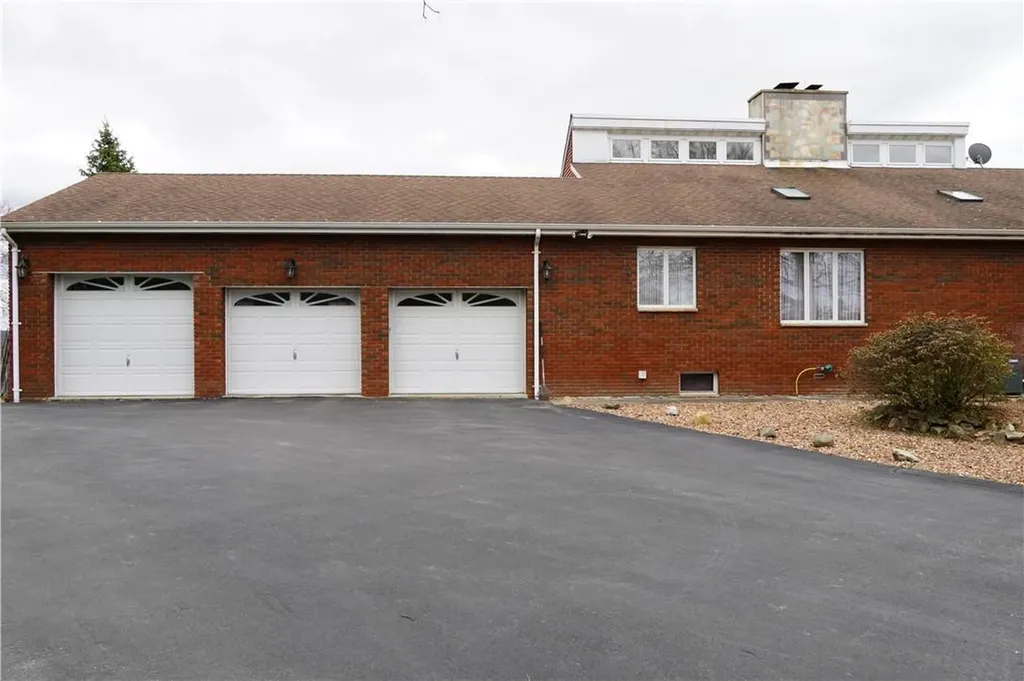 81 Pine Island Turnpike Warwick NY 10990