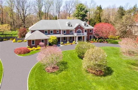 25 Sterling Road S Armonk NY 10504