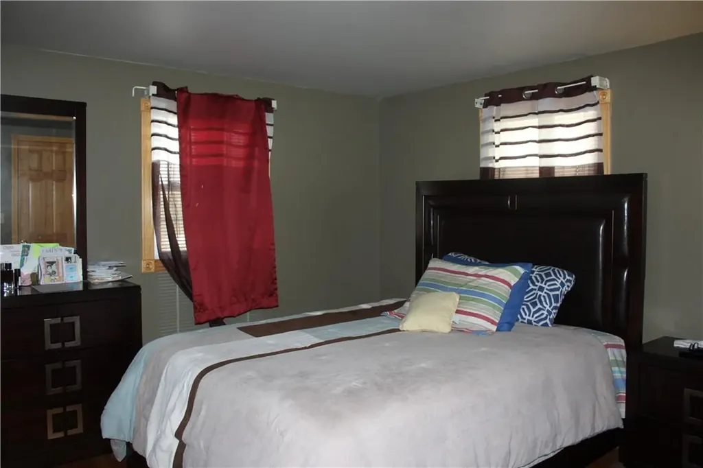 7 Regimental Place New Windsor NY 12553
