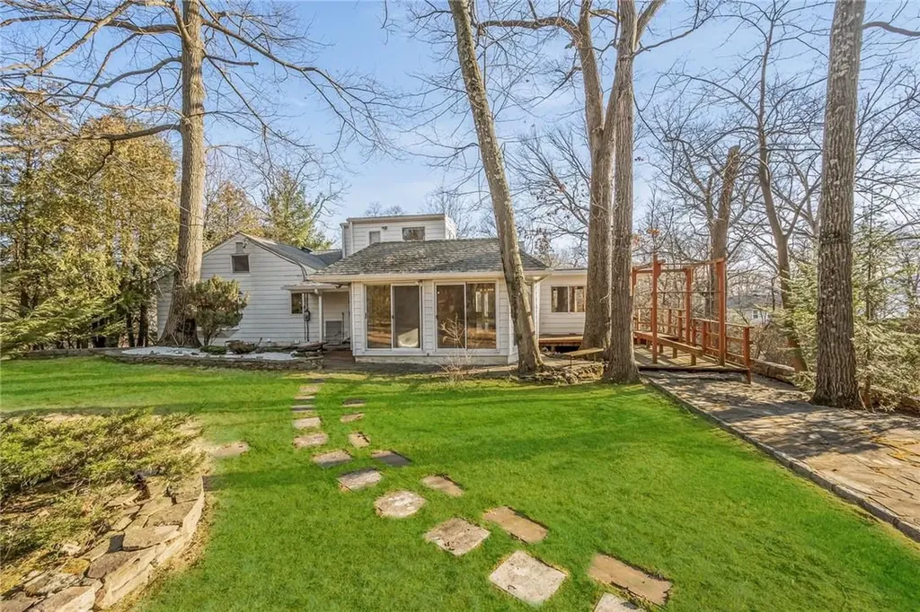 225 Hunter Avenue Sleepy Hollow NY 10591