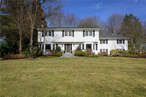 14 Woodcrest Drive Armonk NY 10504
