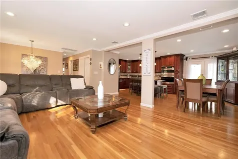 6 Beaver Court New City NY 10956