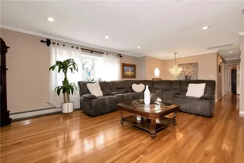 6 Beaver Court New City NY 10956