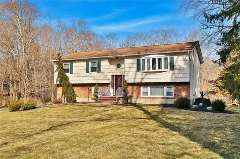 6 Beaver Court New City NY 10956