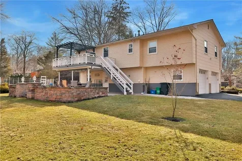 6 Beaver Court New City NY 10956