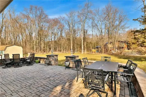 6 Beaver Court New City NY 10956