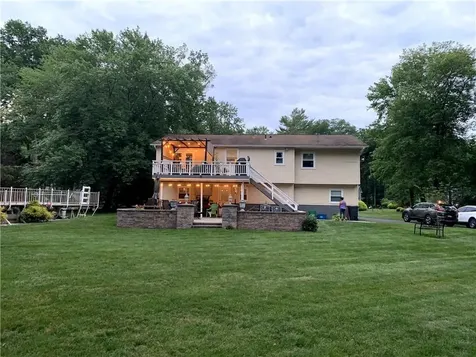 6 Beaver Court New City NY 10956