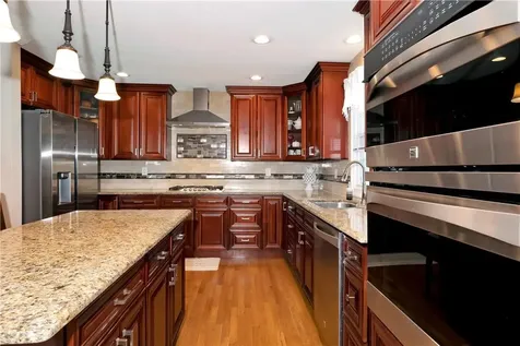 6 Beaver Court New City NY 10956