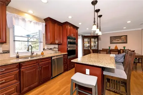 6 Beaver Court New City NY 10956