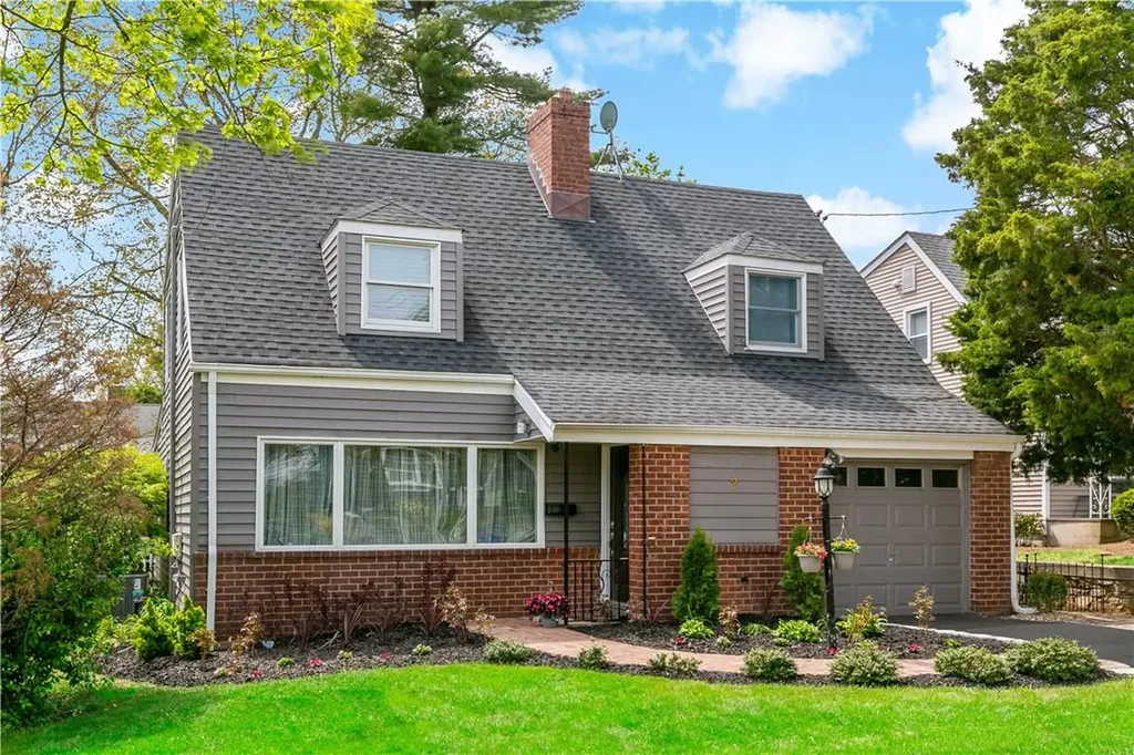 7 Douglas Place Eastchester NY 10709