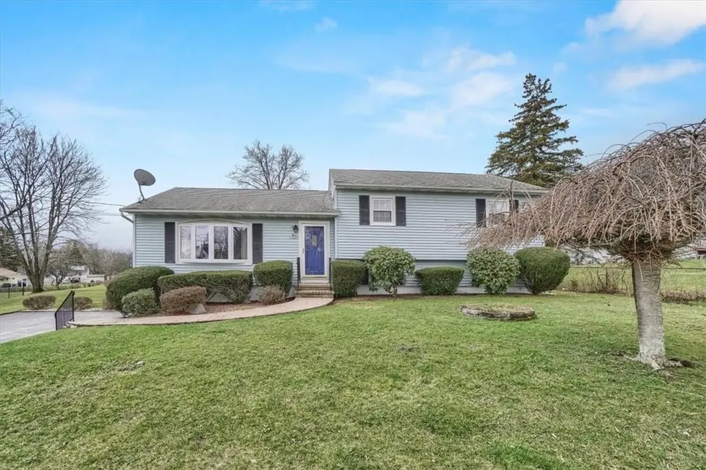 4 Colt Place Newburgh NY 12550