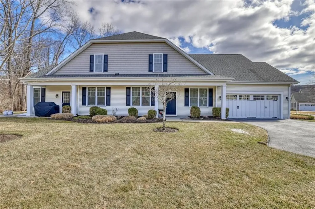 11 Maggie May Way Cold Spring NY 10516