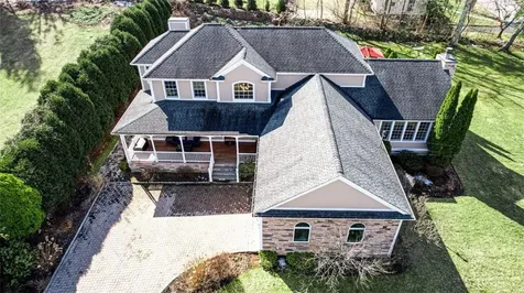 182 Finmor Drive White Plains NY 10607