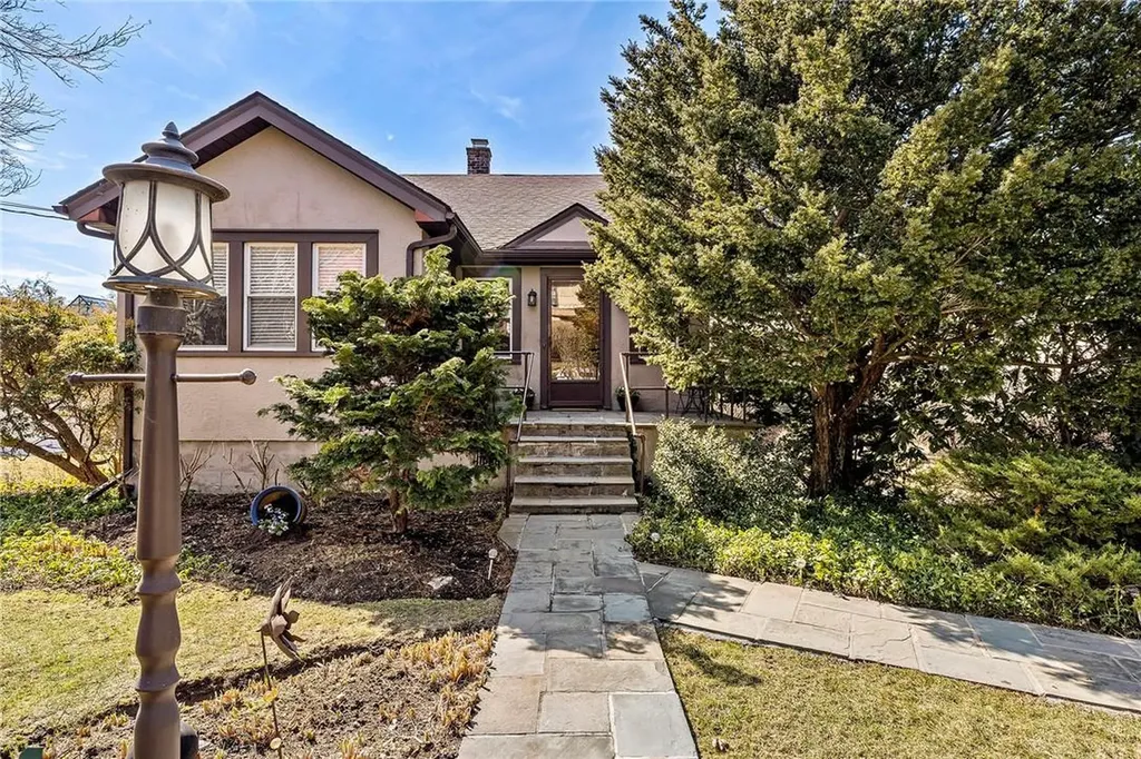 183 Elwood Avenue Hawthorne NY 10532