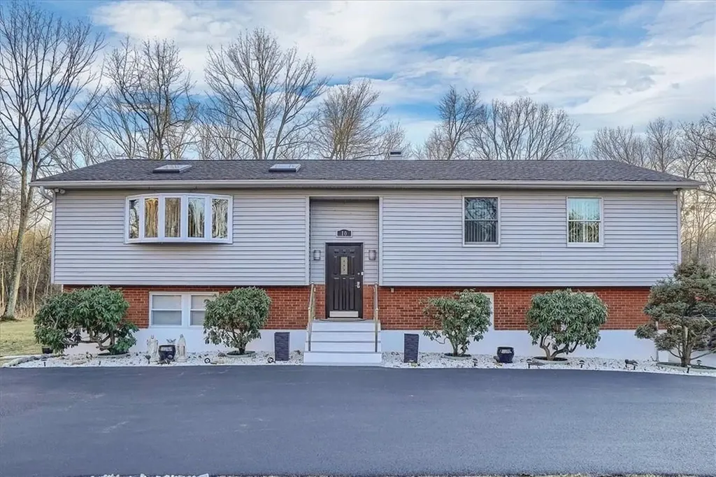 10 Cavelo Road Hopewell Junction NY 12533