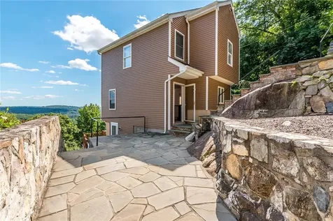 62 Pleasant Road Lake Peekskill NY 10537