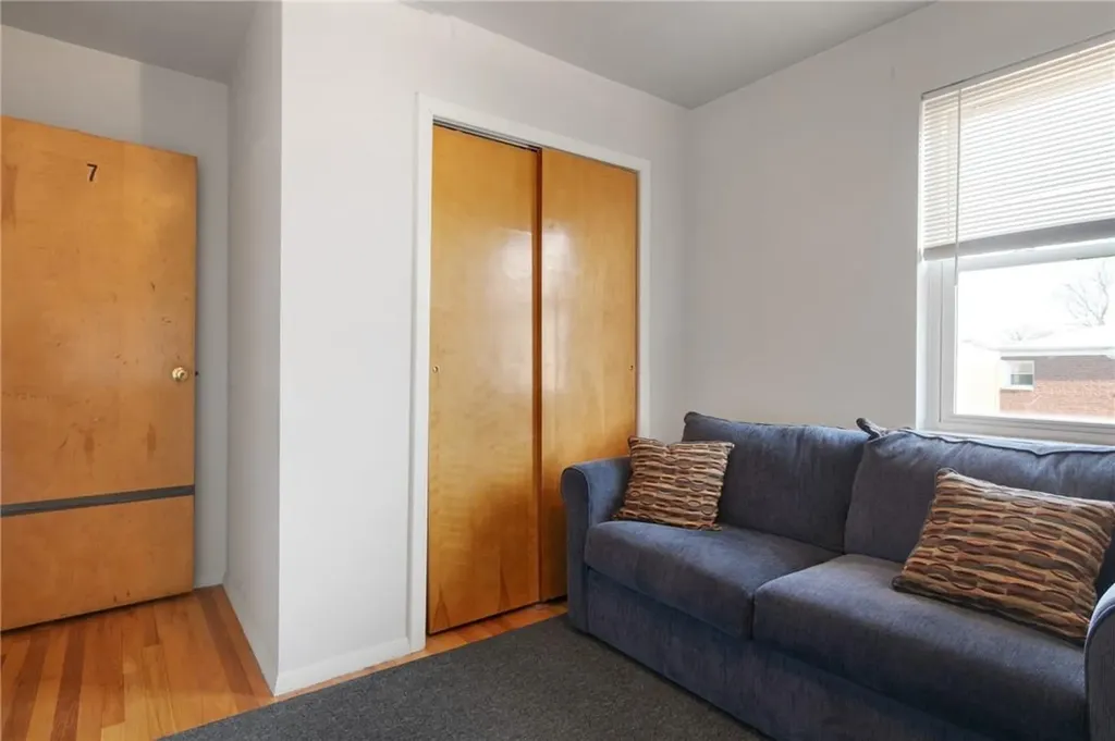 31 Hildreth Place Yonkers NY 10704