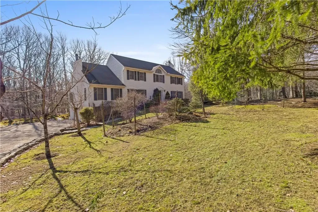7 Blacksmith Lane Pound Ridge NY 10576