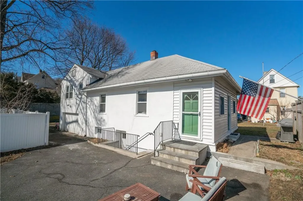 2 Blanchard Avenue Dobbs Ferry NY 10522